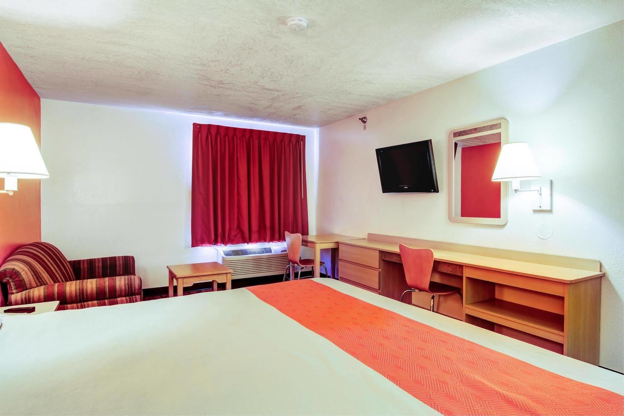 Motel 6-Columbia, Mo - East Dış mekan fotoğraf