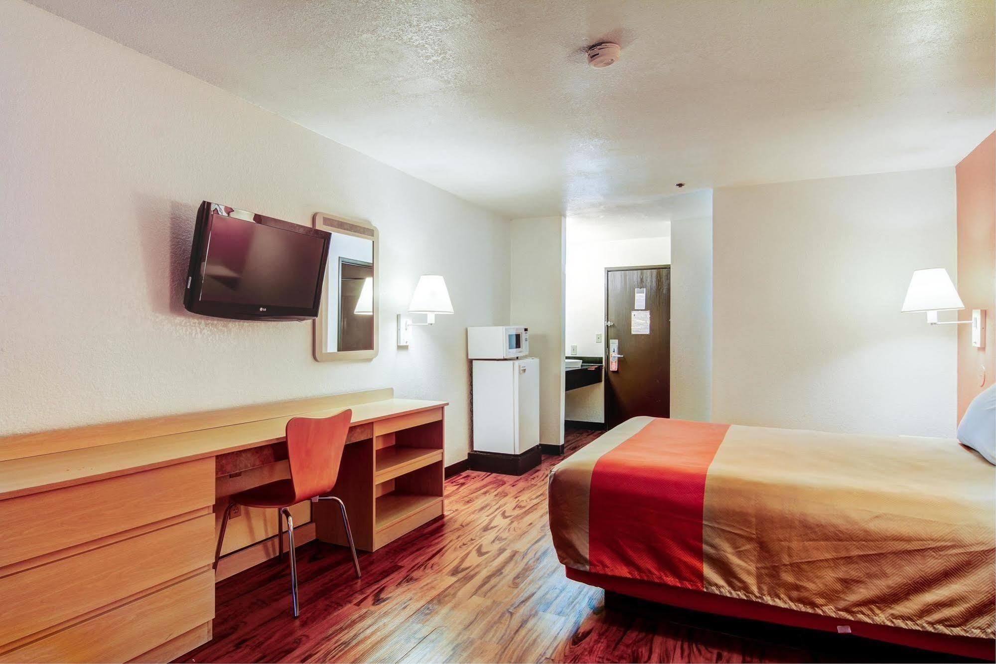 Motel 6-Columbia, Mo - East Dış mekan fotoğraf