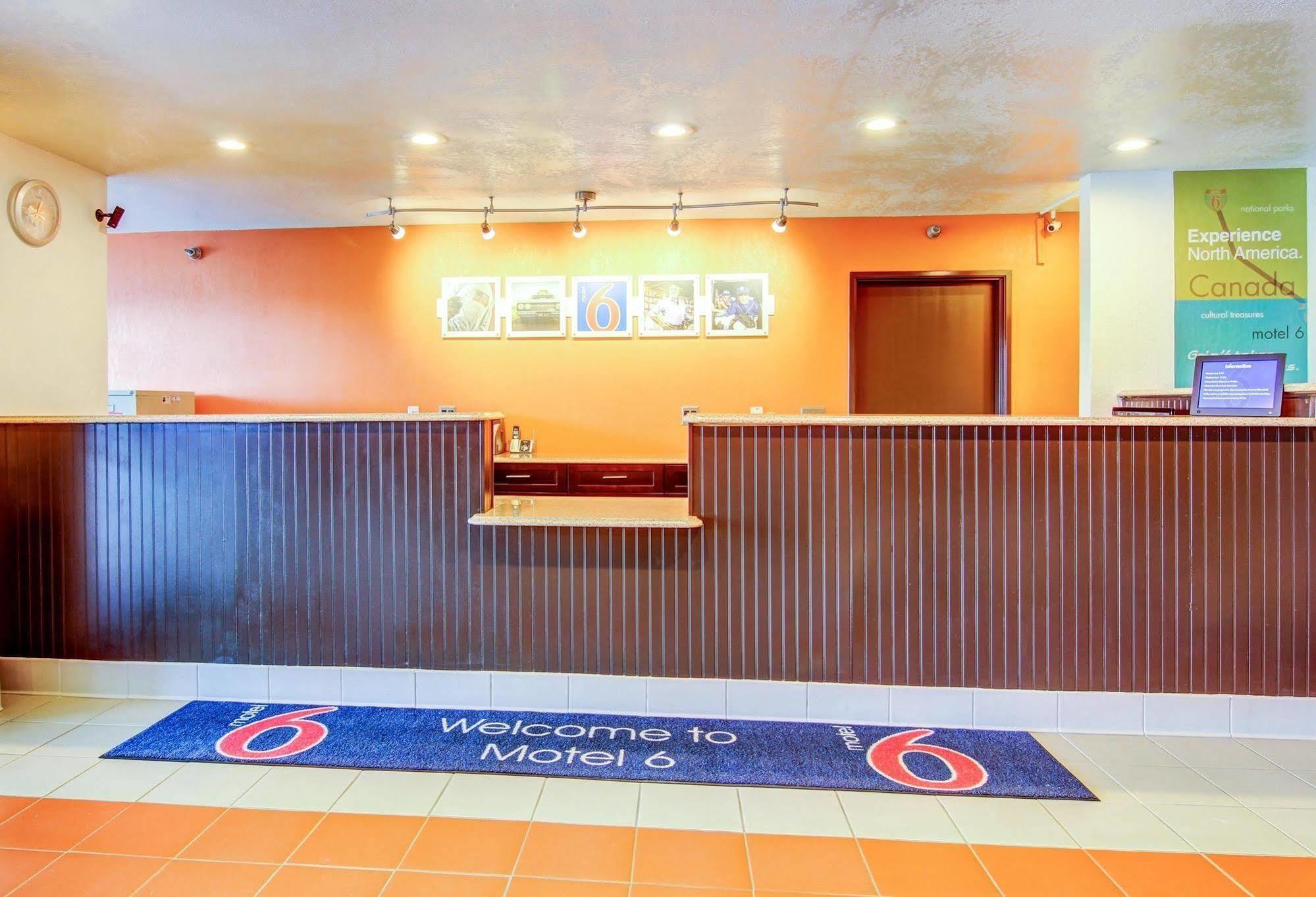 Motel 6-Columbia, Mo - East Dış mekan fotoğraf