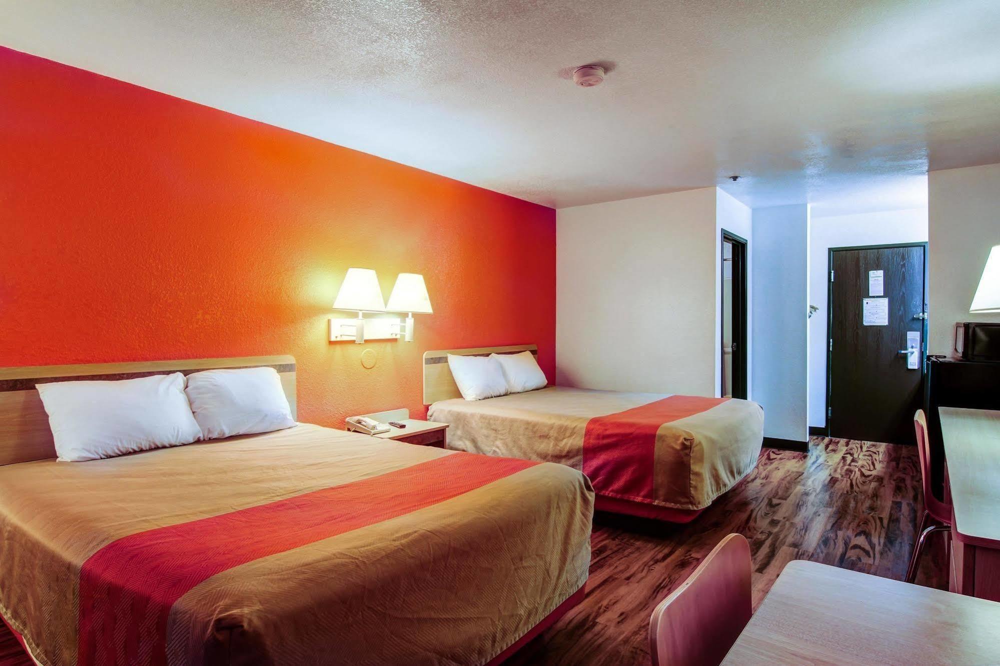 Motel 6-Columbia, Mo - East Dış mekan fotoğraf