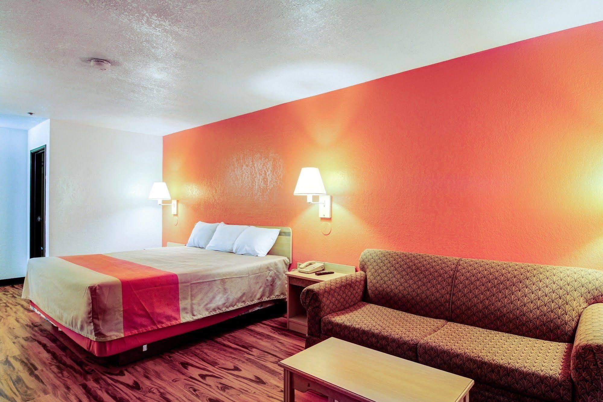 Motel 6-Columbia, Mo - East Dış mekan fotoğraf
