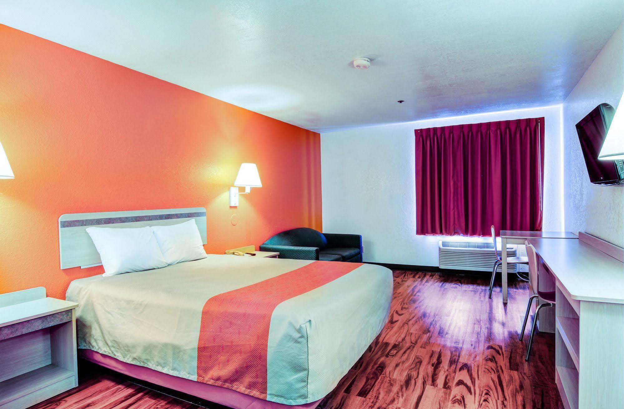Motel 6-Columbia, Mo - East Dış mekan fotoğraf